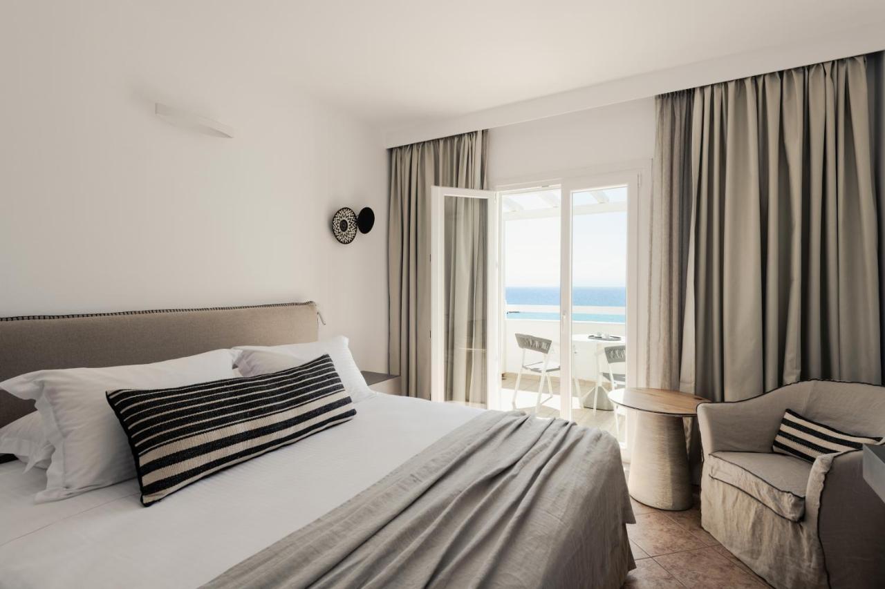 Saint George Hotel Хріссі-Акті Екстер'єр фото
